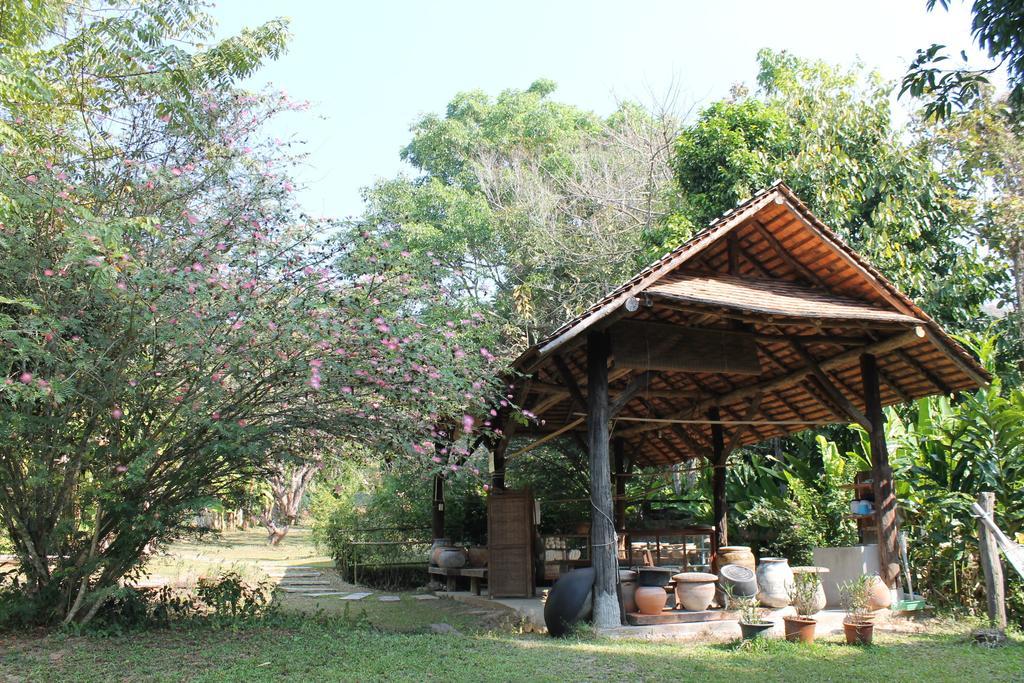 Bulunburi Resort Chiang Mai Bagian luar foto